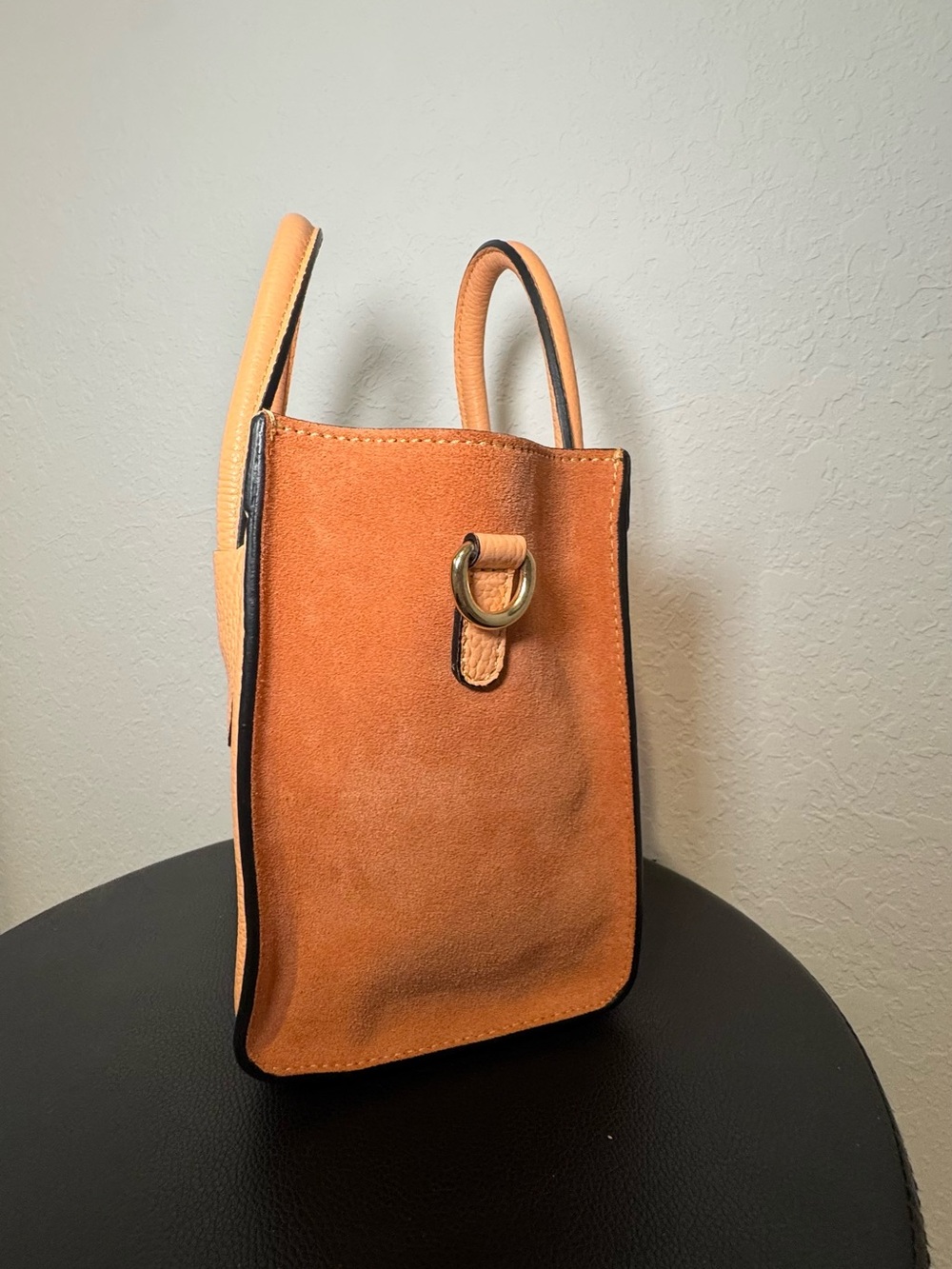 Valentino Mini Peach Embossed Leather Handbag - Picture 4 of 7